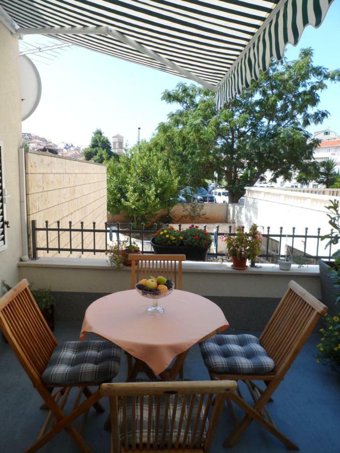 Apartments Dalia House Đảo Hvar Ngoại thất bức ảnh
