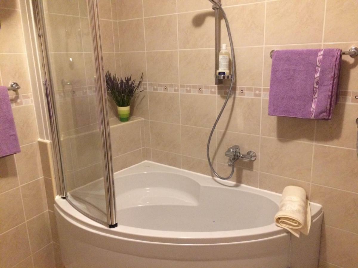 Apartments Dalia House Đảo Hvar Ngoại thất bức ảnh