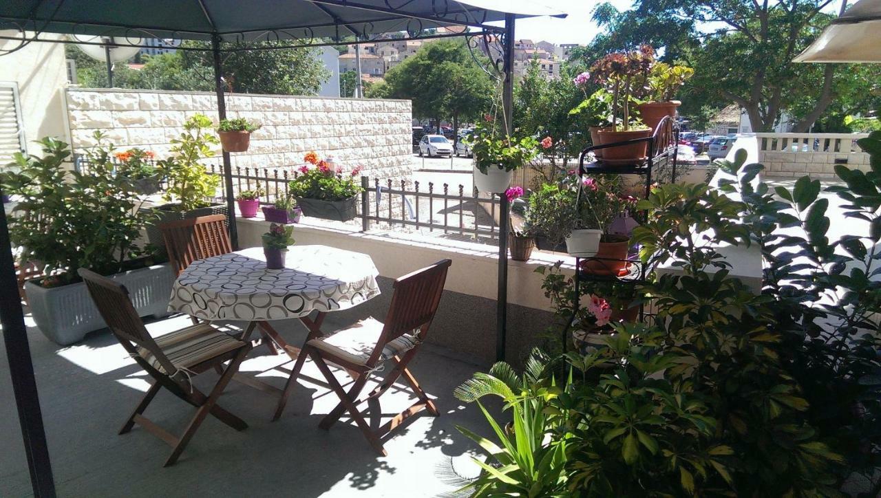 Apartments Dalia House Đảo Hvar Ngoại thất bức ảnh