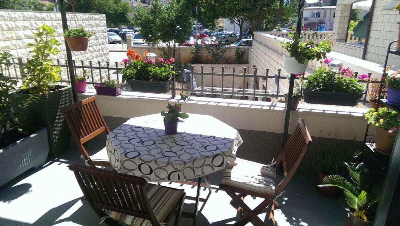 Apartments Dalia House Đảo Hvar Ngoại thất bức ảnh